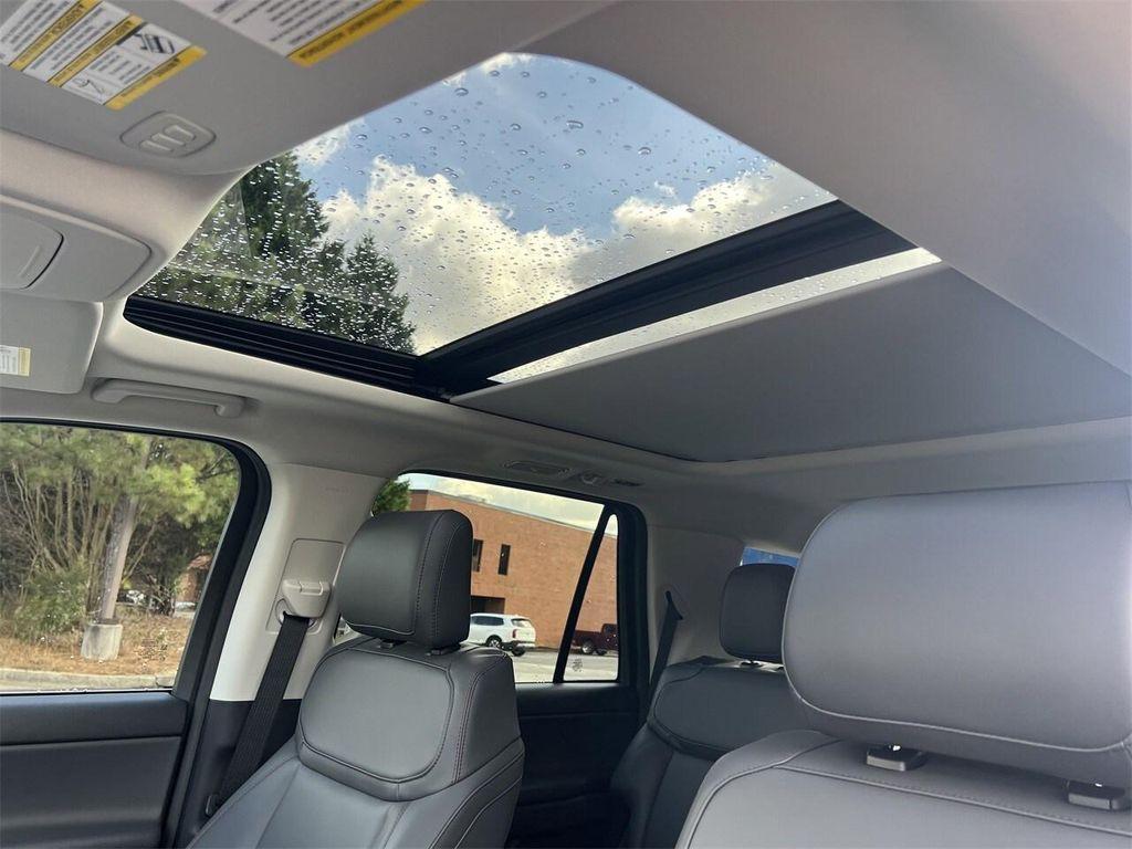 new 2025 Ford Expedition car, priced at $73,585