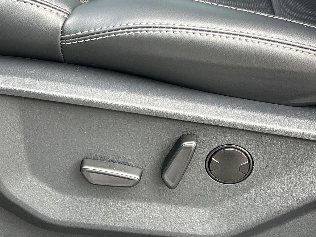 new 2025 Ford Expedition Max car, priced at $87,225