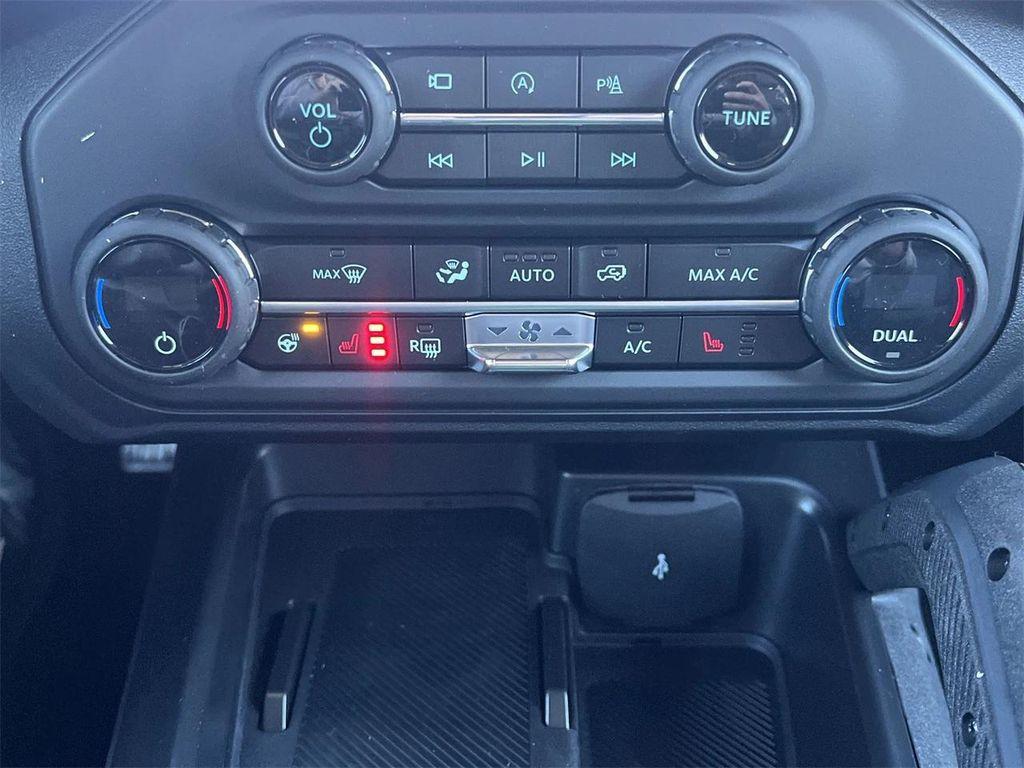 new 2025 Ford Bronco car, priced at $61,804