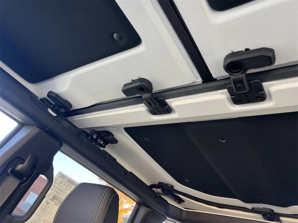 new 2025 Ford Bronco car, priced at $59,548