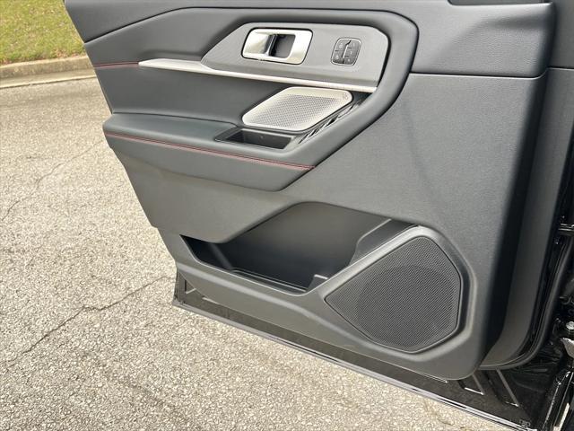 new 2025 Ford Explorer car, priced at $56,345