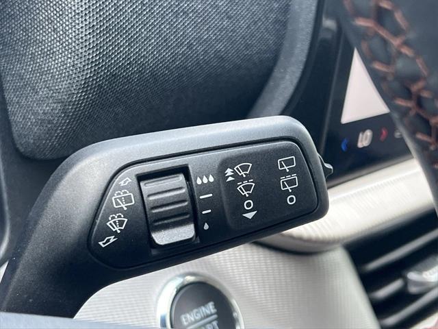 new 2025 Ford Explorer car, priced at $37,082