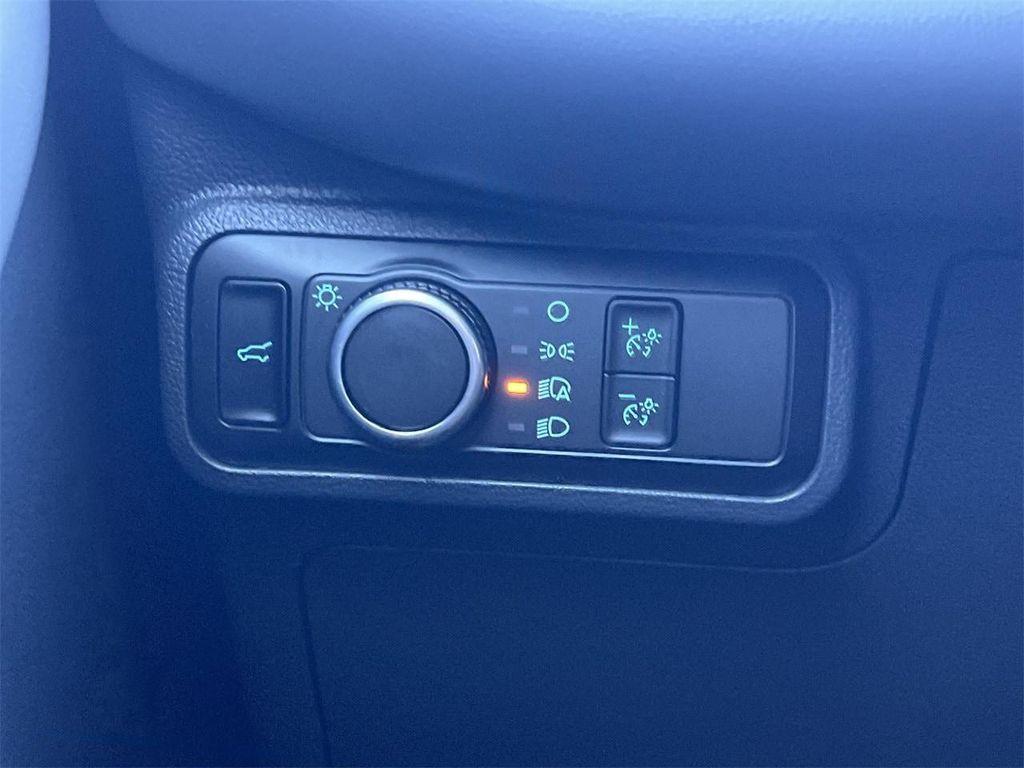 new 2026 Ford Explorer car, priced at $39,982