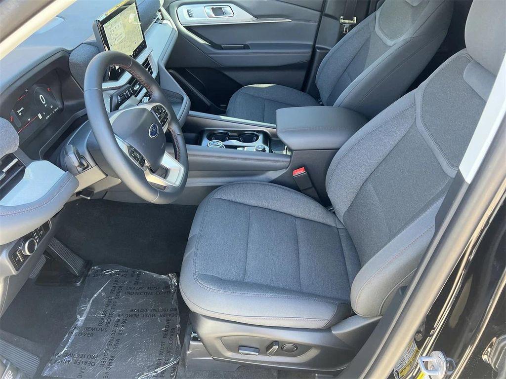 new 2026 Ford Explorer car, priced at $39,982