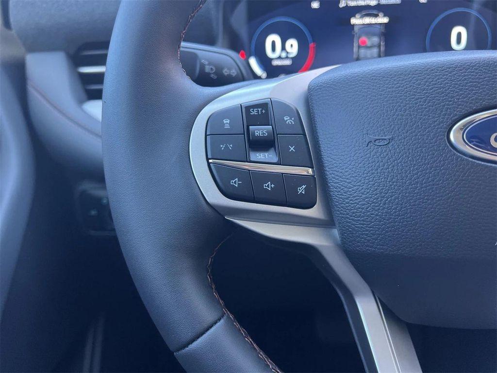 new 2026 Ford Explorer car, priced at $39,982