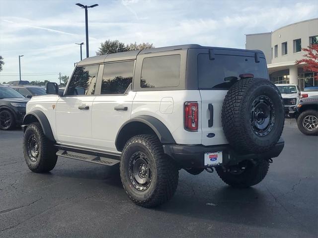 new 2024 Ford Bronco car, priced at $59,978