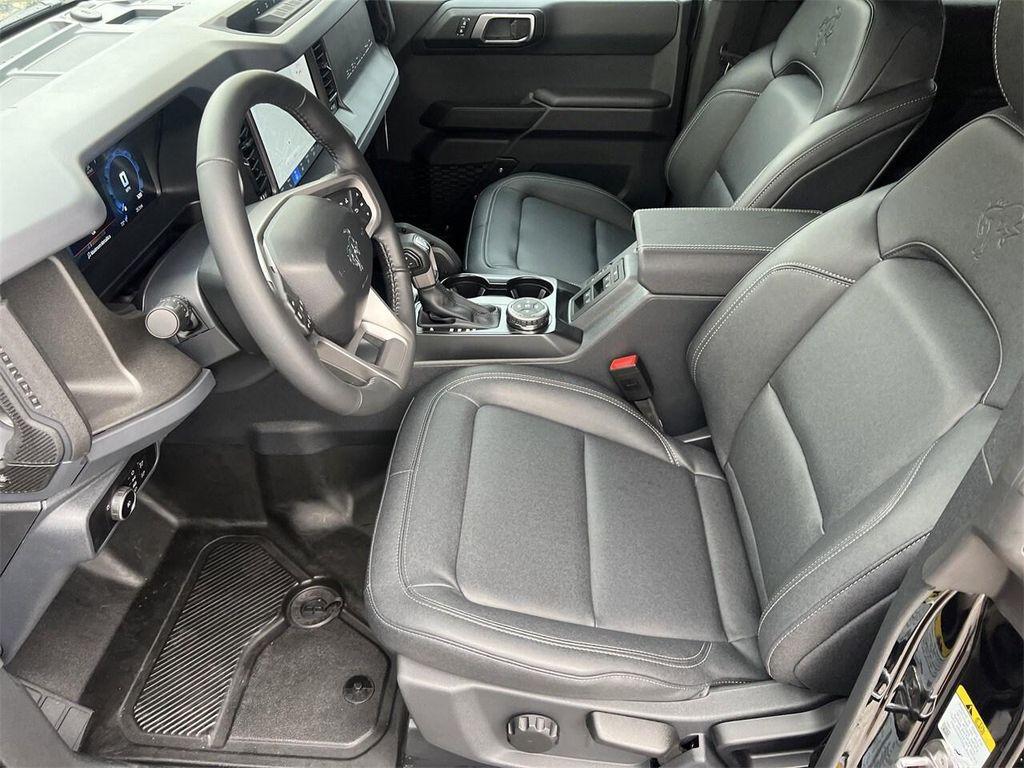 new 2025 Ford Bronco car, priced at $51,260