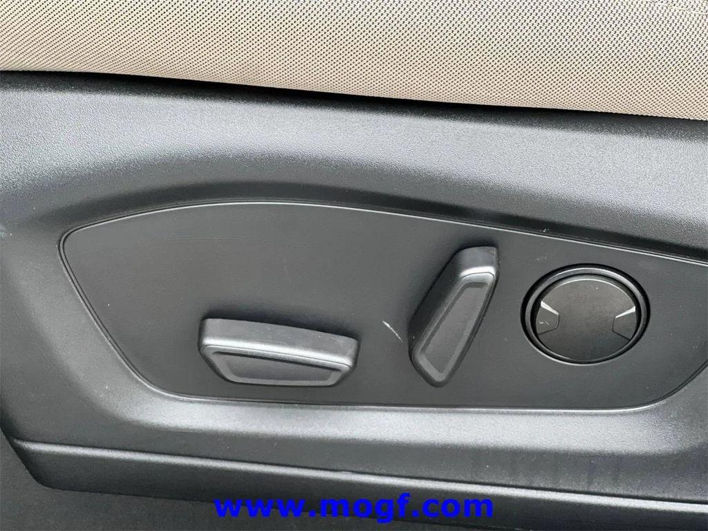 used 2022 Ford Explorer car, priced at $30,995