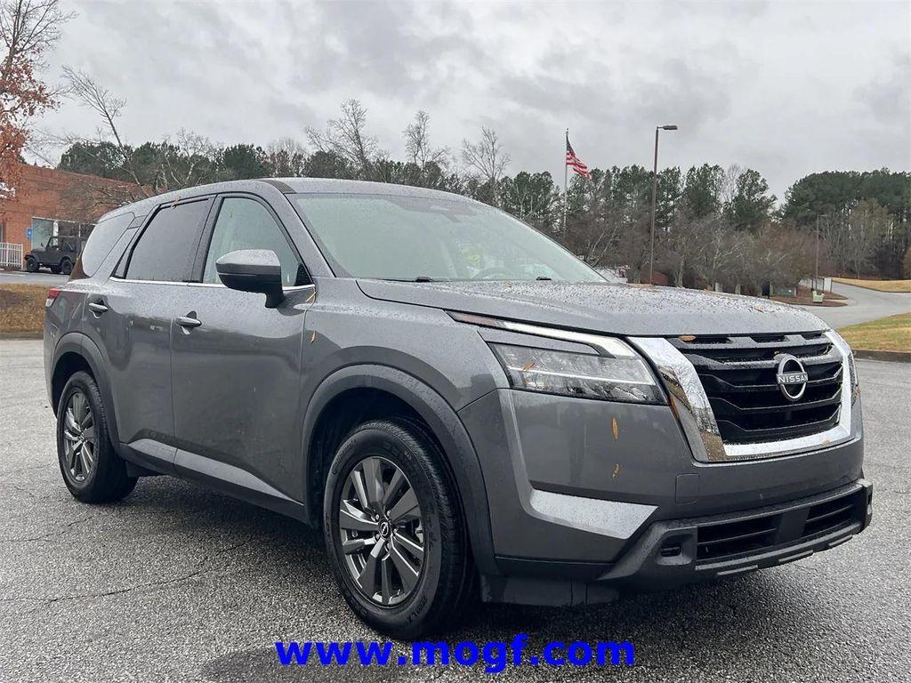 used 2022 Nissan Pathfinder car, priced at $21,995