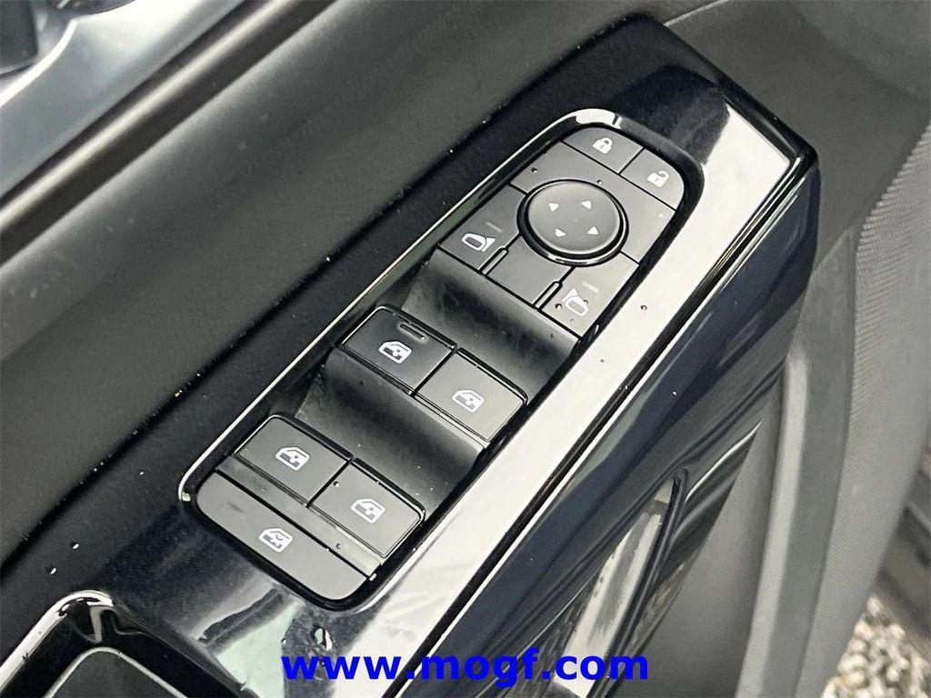 used 2022 Nissan Pathfinder car, priced at $21,995