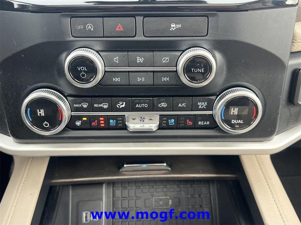 used 2024 Ford Expedition car, priced at $39,995