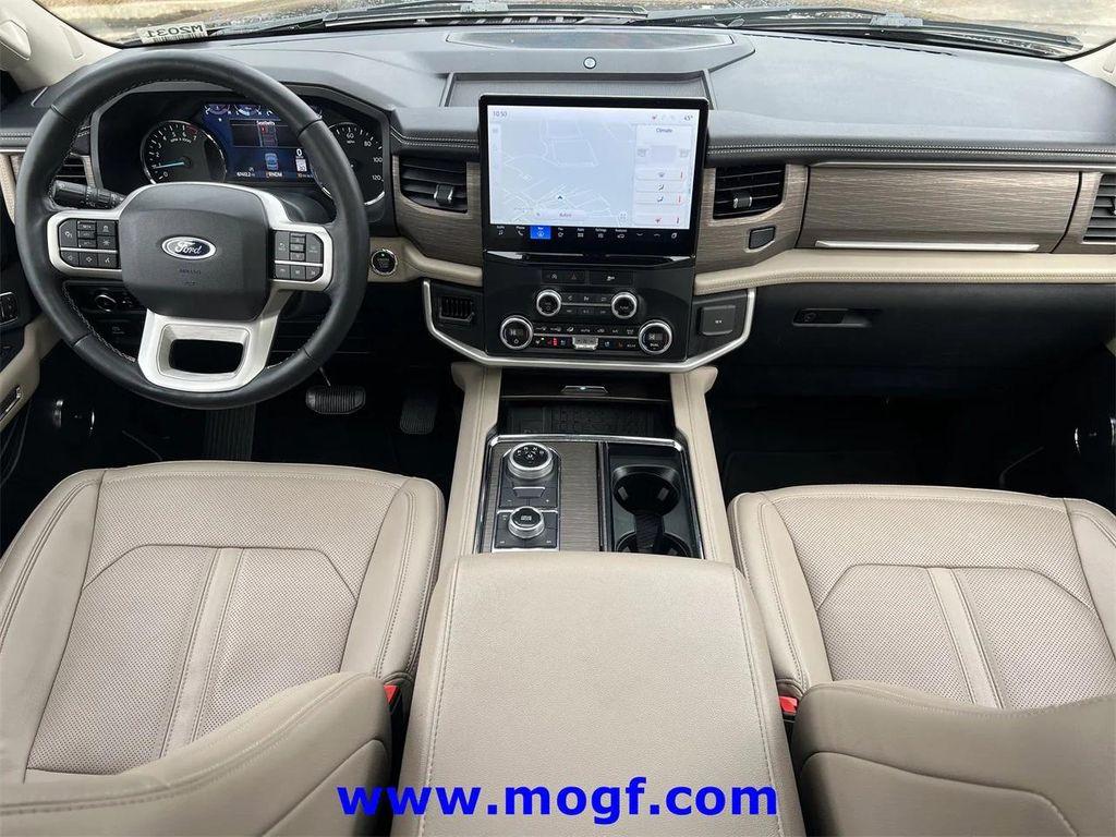 used 2024 Ford Expedition car, priced at $39,995
