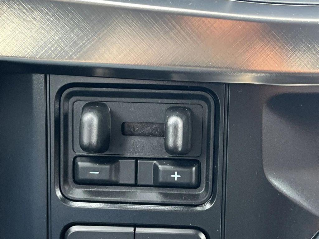 new 2025 Ford F-250 car, priced at $88,592