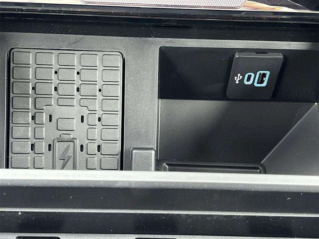 new 2025 Ford F-250 car, priced at $88,592