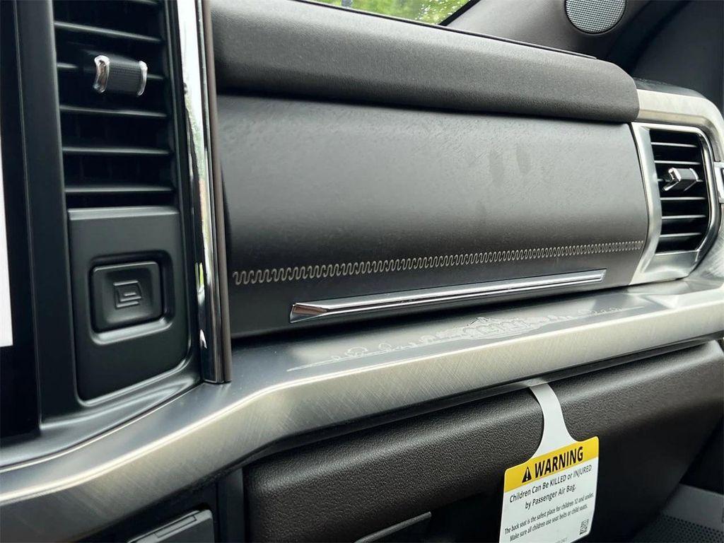 new 2025 Ford F-250 car, priced at $88,592