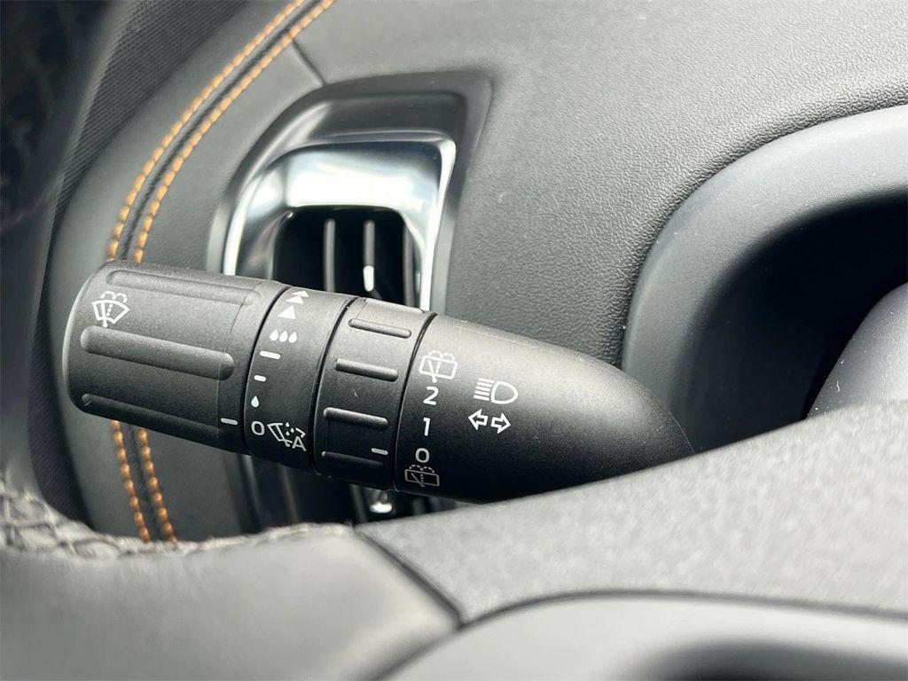 new 2025 Ford Expedition car, priced at $85,675