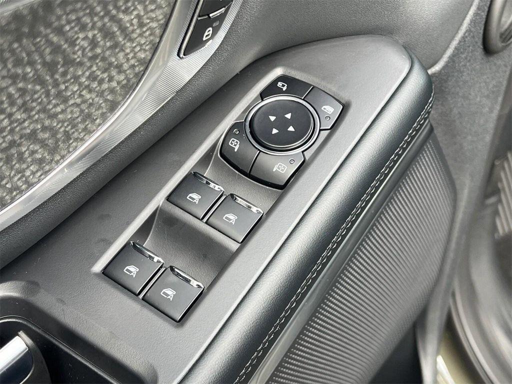 new 2025 Ford Expedition car, priced at $85,675