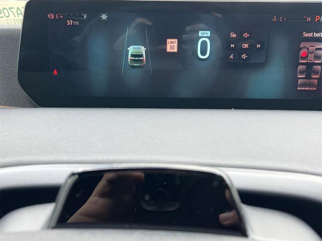 new 2025 Ford Expedition car, priced at $85,675