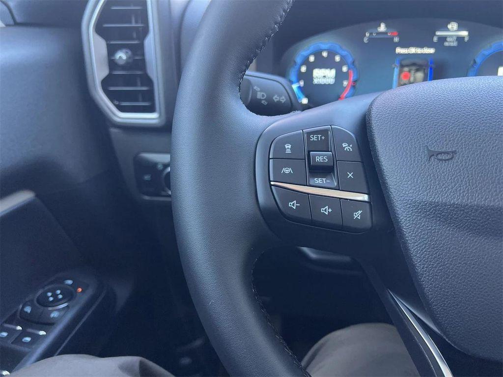 new 2025 Ford Bronco Sport car, priced at $33,601