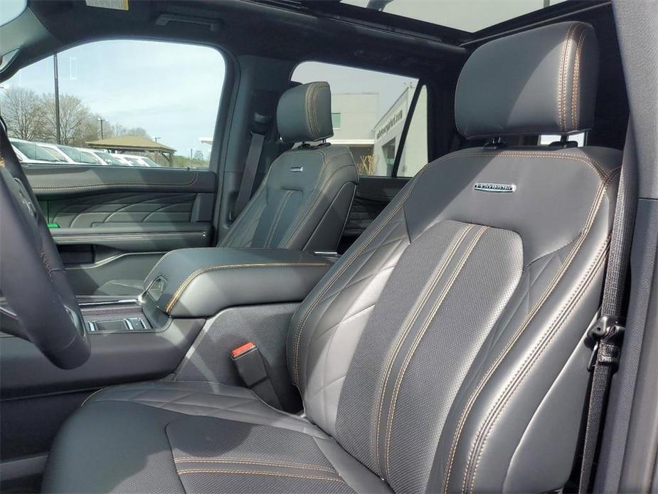 new 2024 Ford Expedition car, priced at $83,598