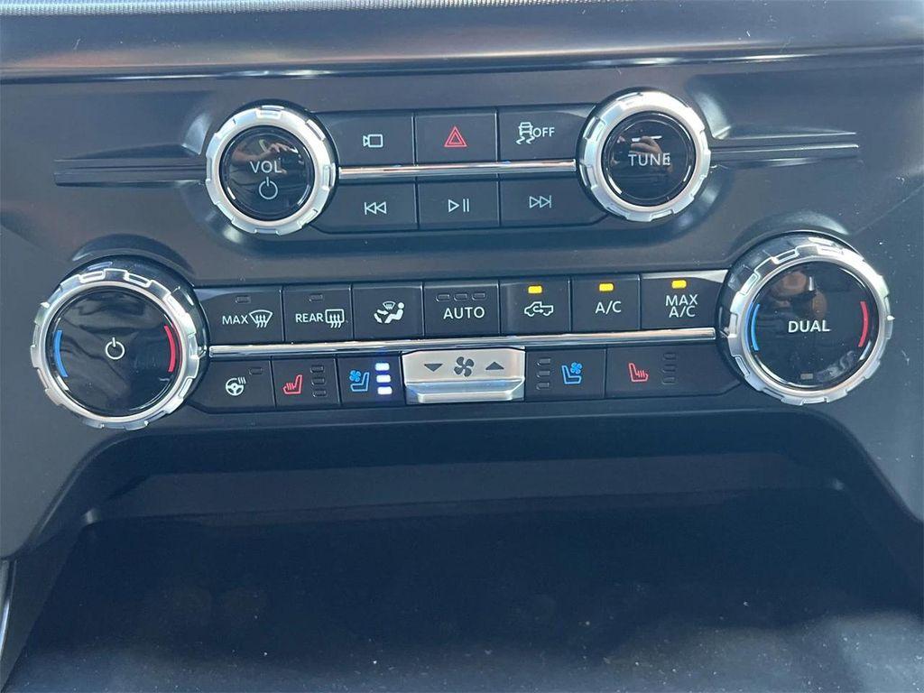 new 2025 Ford F-150 car, priced at $66,982