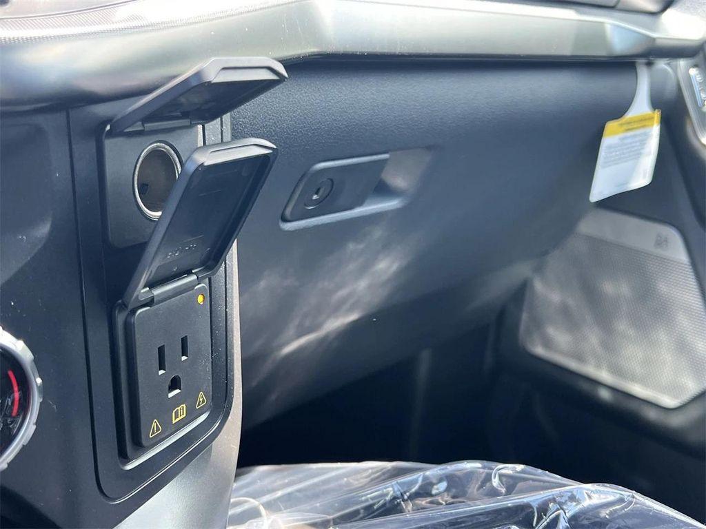 new 2025 Ford F-150 car, priced at $66,982