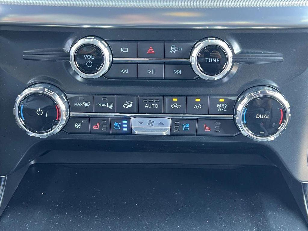 new 2025 Ford F-150 car, priced at $64,928