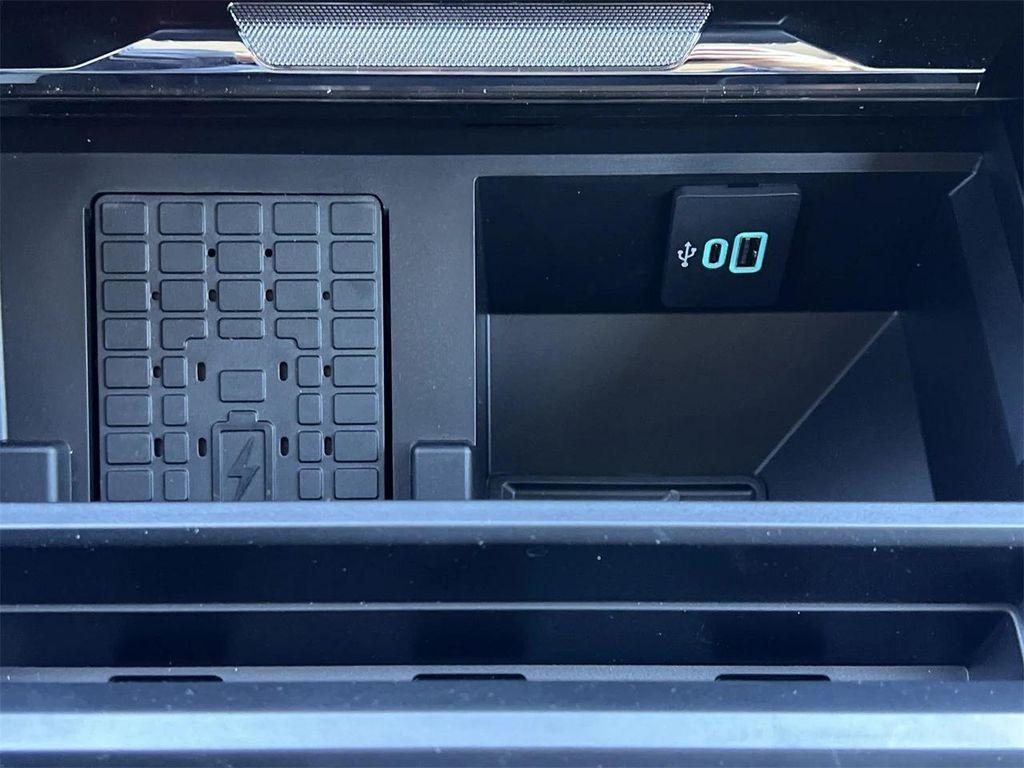 new 2025 Ford F-250 car, priced at $82,085