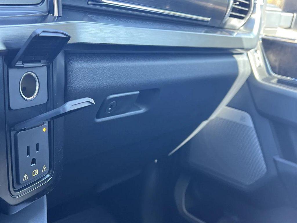 new 2025 Ford F-250 car, priced at $82,085