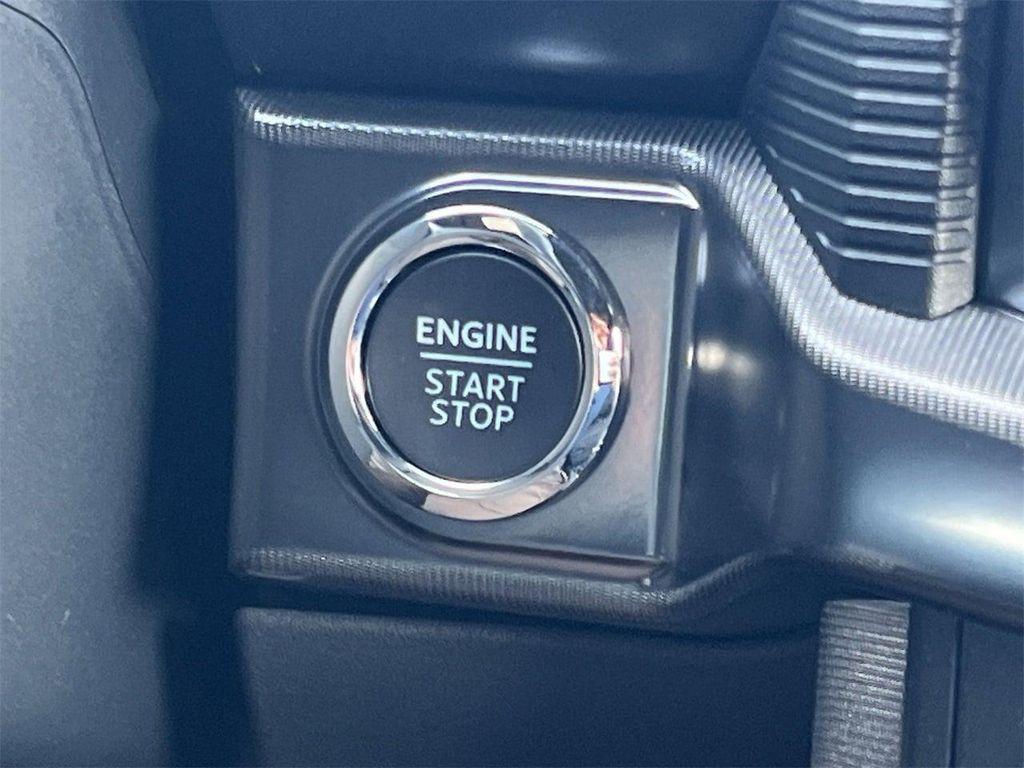 new 2025 Ford F-150 car, priced at $75,982
