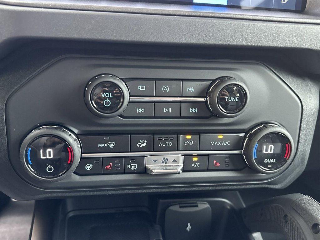 new 2025 Ford Bronco car, priced at $58,428