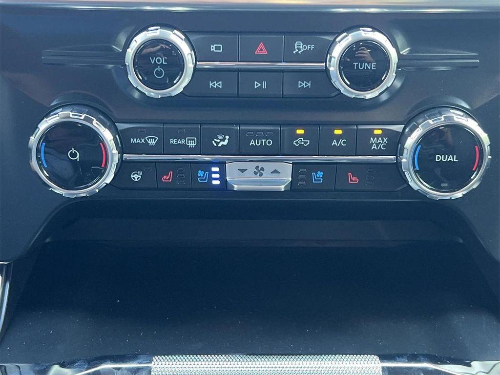 new 2025 Ford F-150 car, priced at $65,582