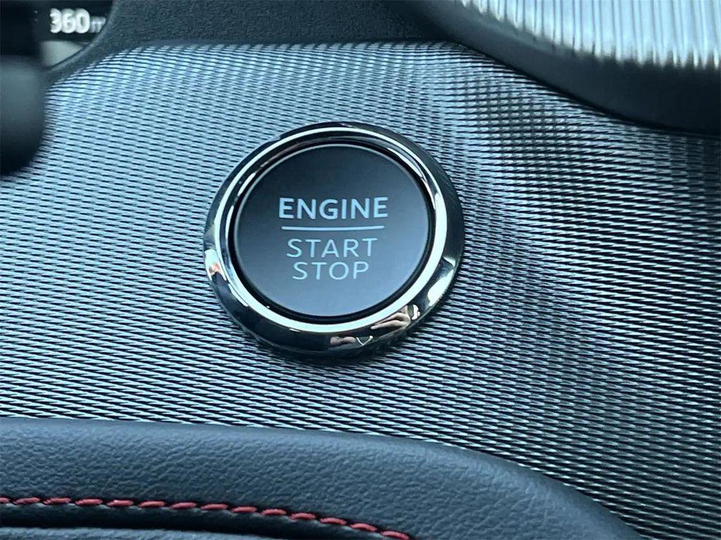 new 2025 Ford Explorer car, priced at $45,695