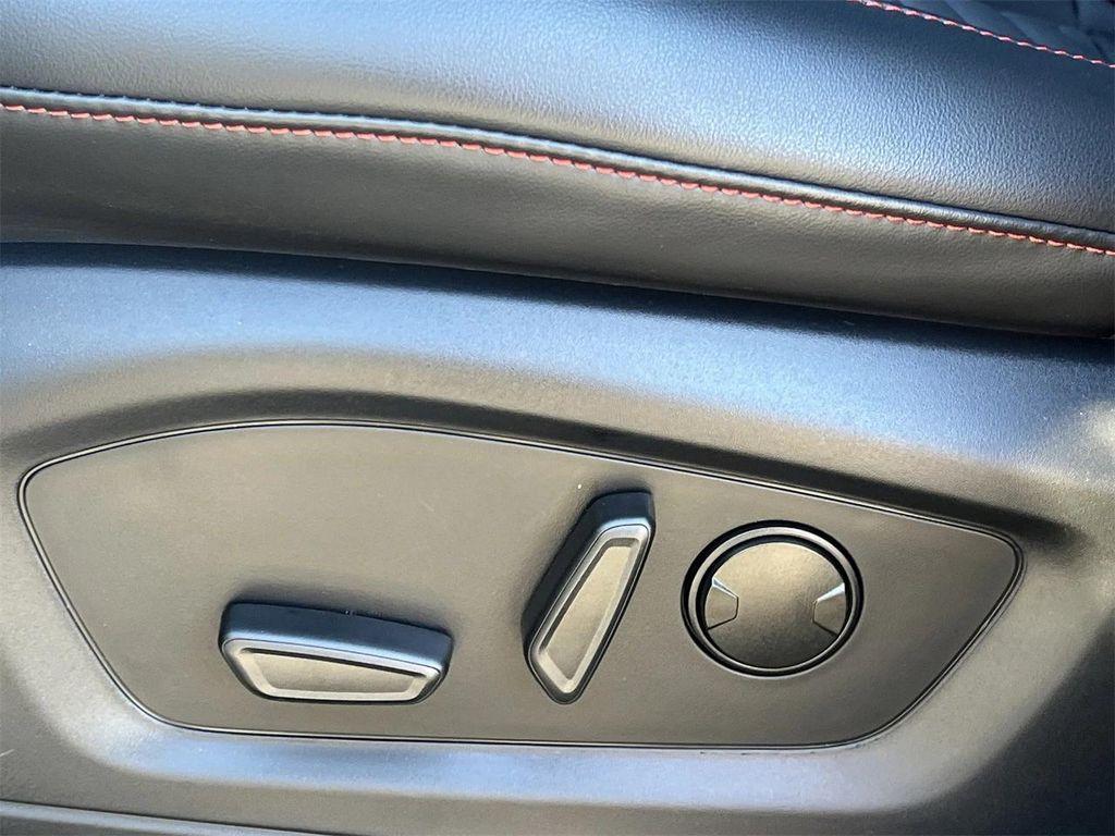 new 2025 Ford Explorer car, priced at $45,695