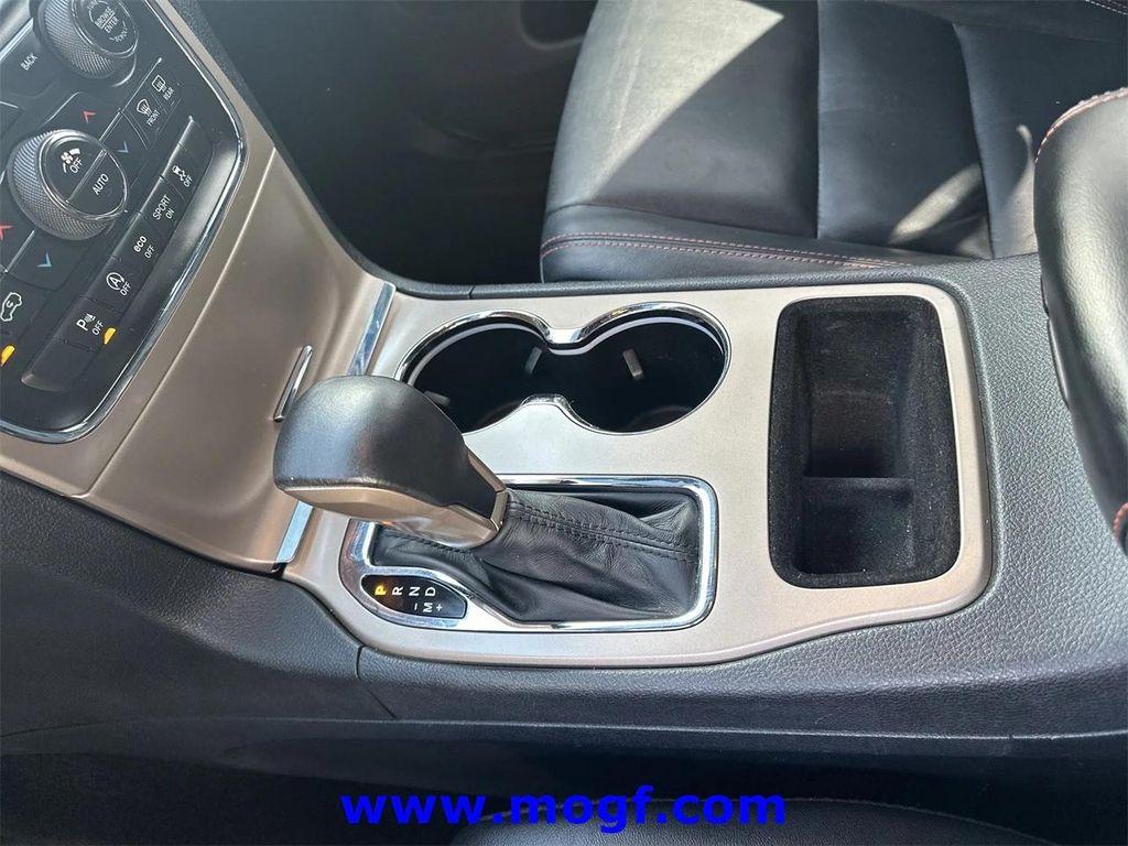 used 2016 Jeep Grand Cherokee car, priced at $11,995