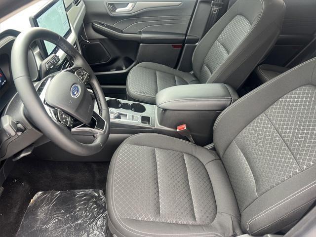 new 2025 Ford Escape car, priced at $31,990