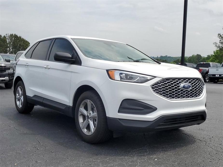 new 2024 Ford Edge car, priced at $33,898