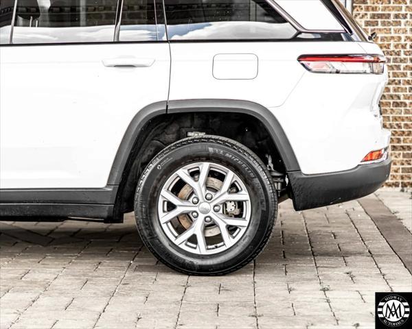 used 2022 Jeep Grand Cherokee car, priced at $27,995