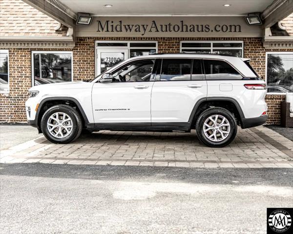 used 2022 Jeep Grand Cherokee car, priced at $27,995