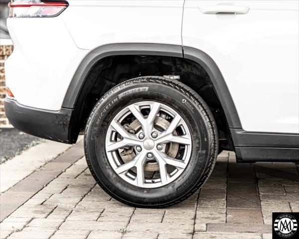 used 2022 Jeep Grand Cherokee car, priced at $27,995