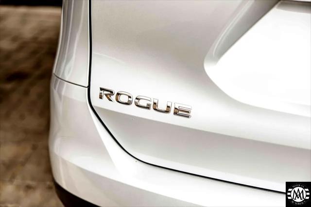 used 2015 Nissan Rogue car, priced at $10,995
