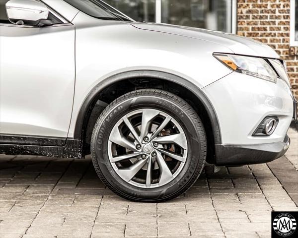 used 2015 Nissan Rogue car, priced at $10,995