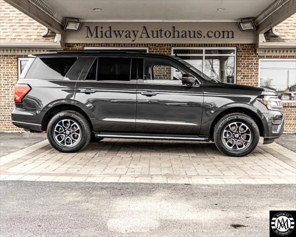 used 2022 Ford Expedition car, priced at $35,995