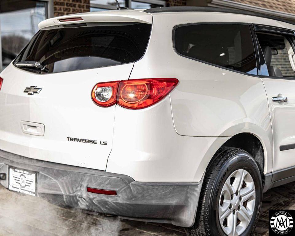 used 2011 Chevrolet Traverse car, priced at $7,995