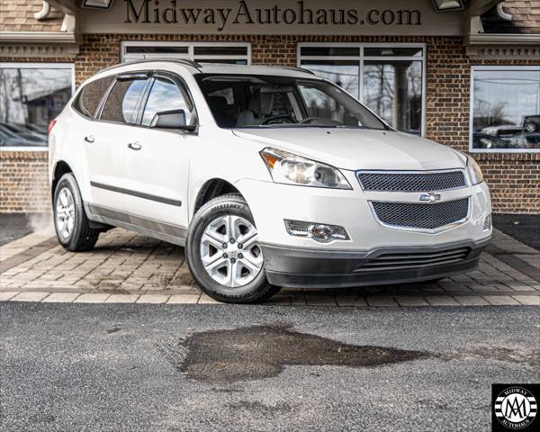 used 2011 Chevrolet Traverse car, priced at $9,995