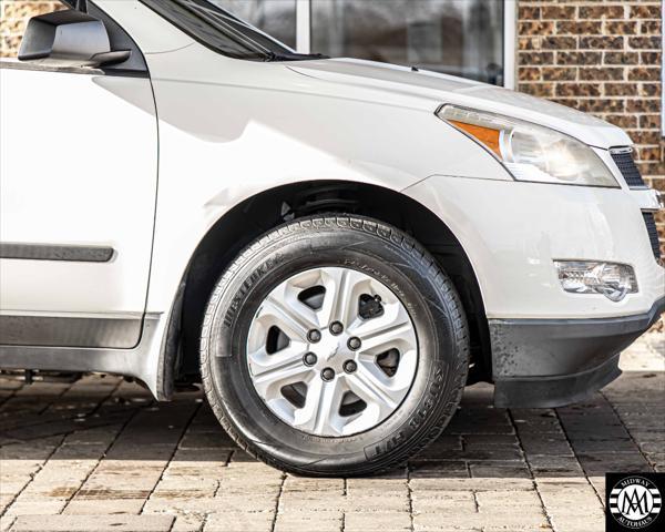 used 2011 Chevrolet Traverse car, priced at $9,995