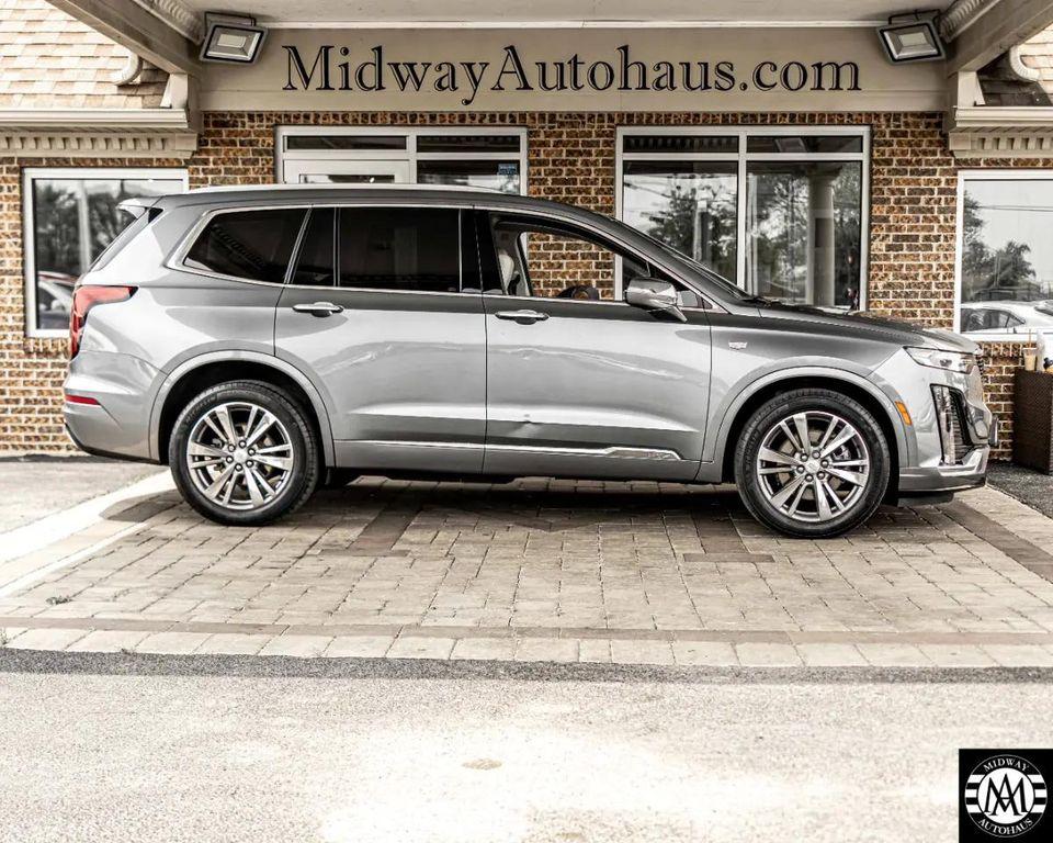 used 2022 Cadillac XT6 car, priced at $31,495