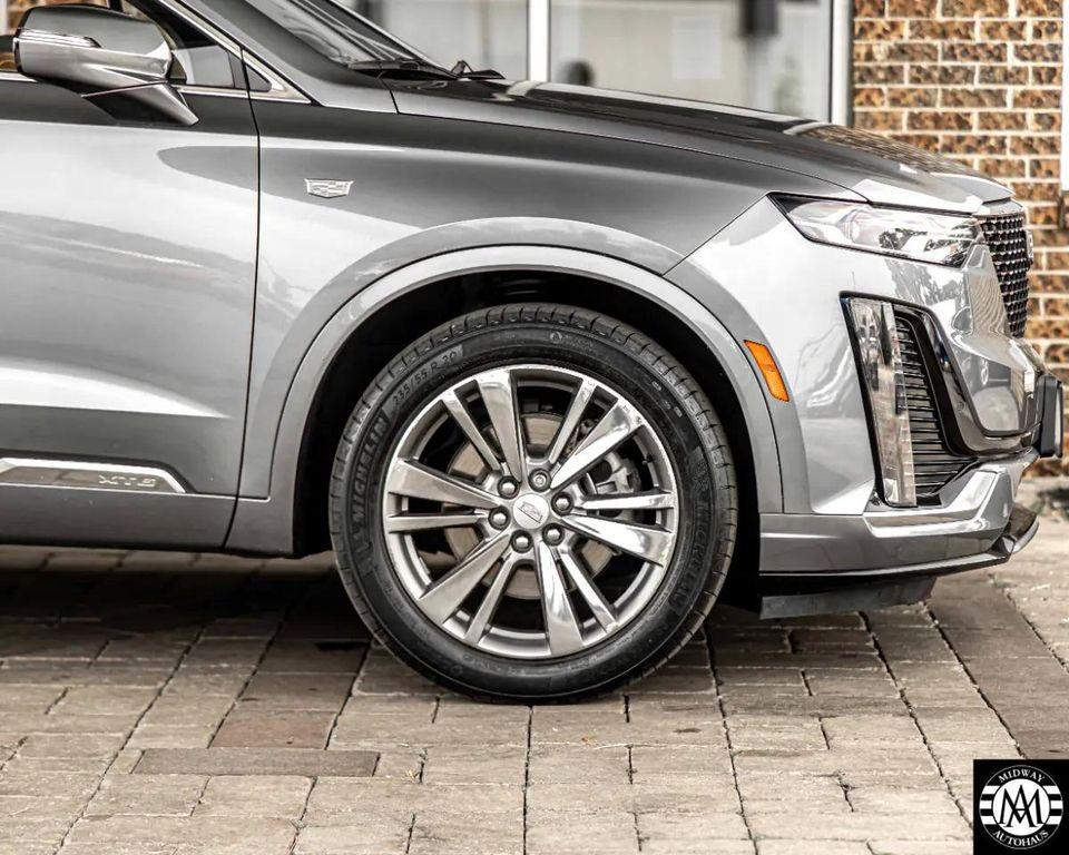 used 2022 Cadillac XT6 car, priced at $31,495