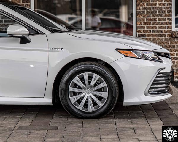 used 2021 Toyota Camry Hybrid car, priced at $24,995