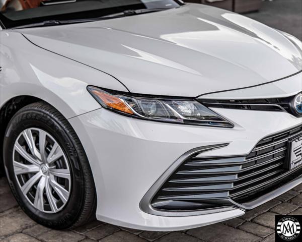 used 2021 Toyota Camry Hybrid car, priced at $24,995